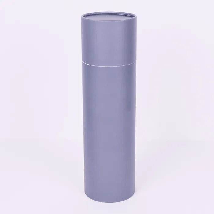 T-shirt Kağız Borular